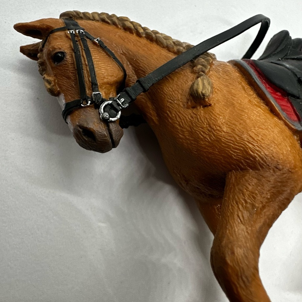 Papo 51564 Brown Walking Horse Figurine 2021 Collectible - Picture 12 of 13